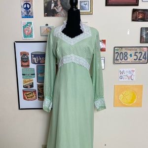 1970s Prom Dress - Light Green